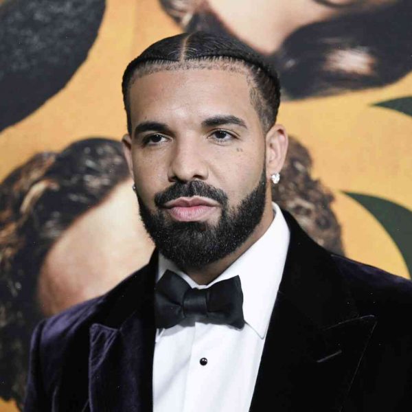 Drake Signs to Columbia Records